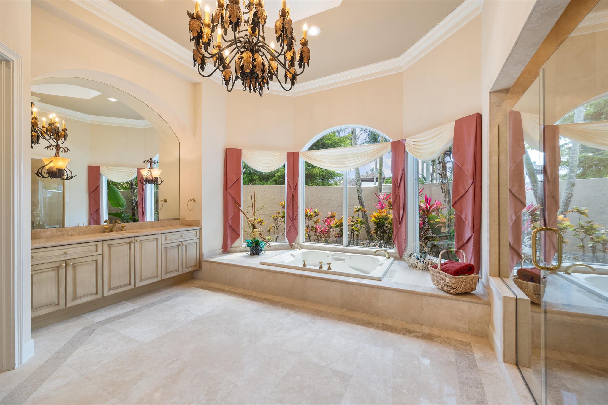 IBIS GOLF AND COUNTRY CLU - Residential