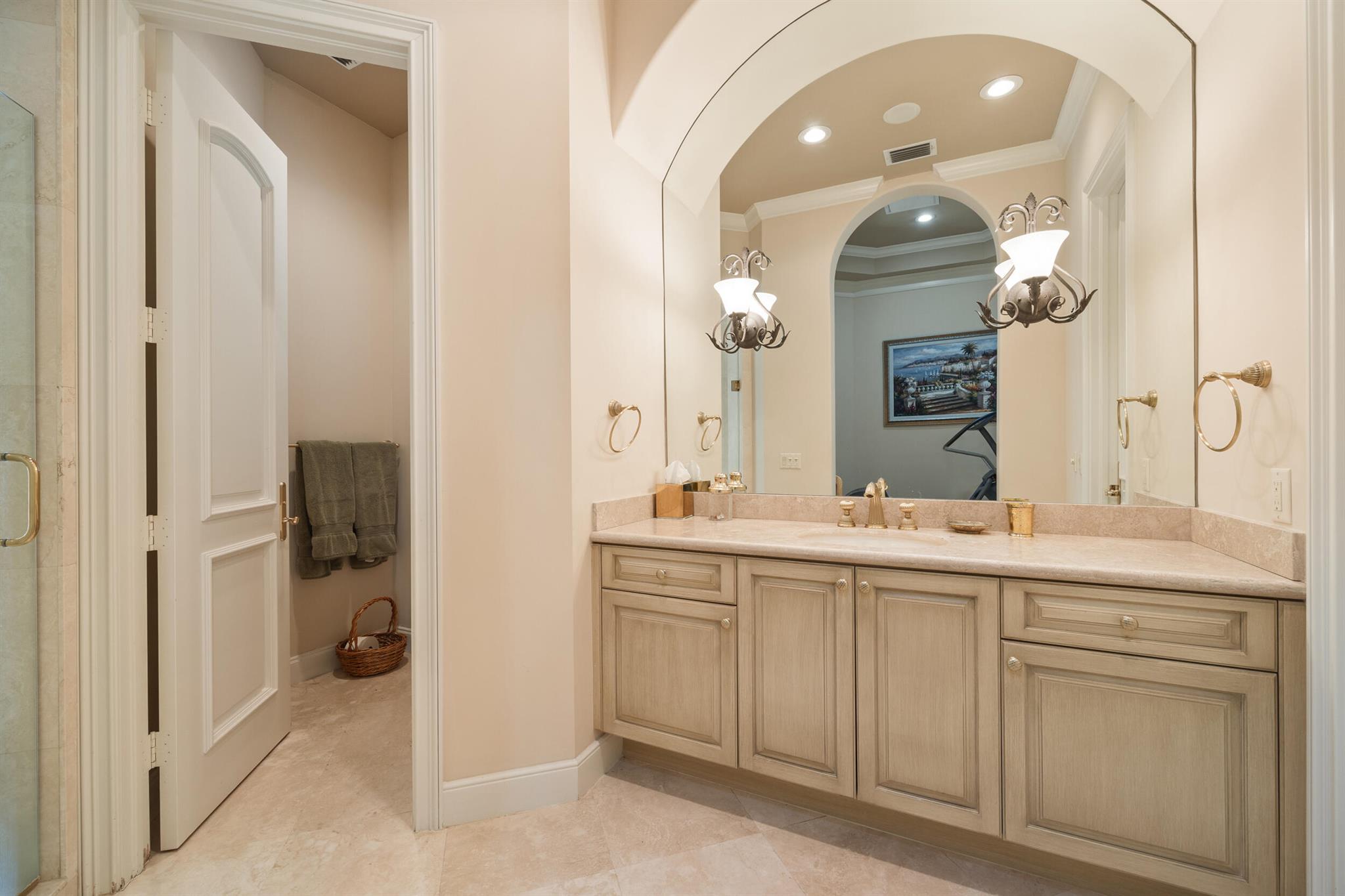 IBIS GOLF AND COUNTRY CLU - Residential