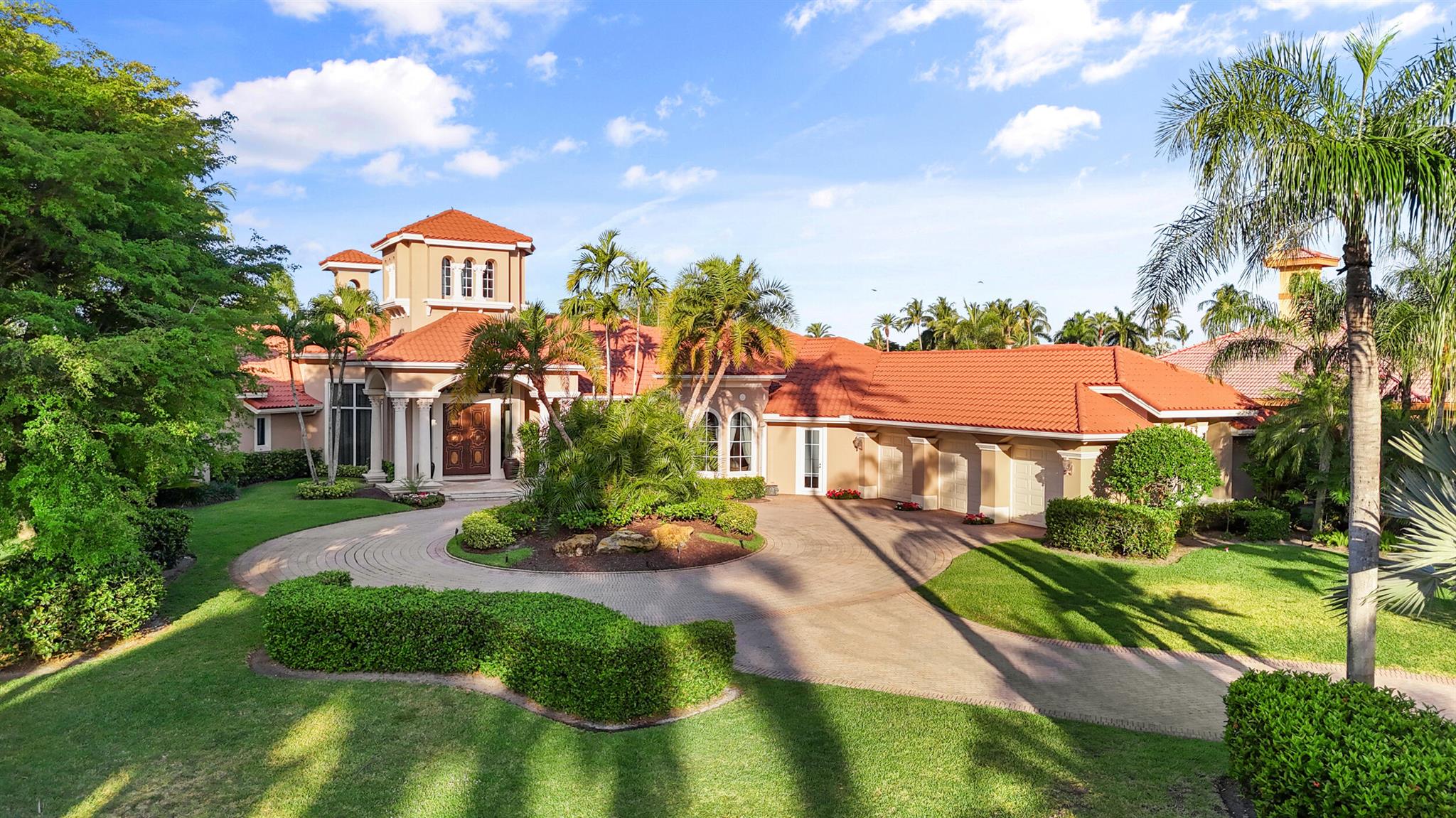 IBIS GOLF AND COUNTRY CLU - Residential