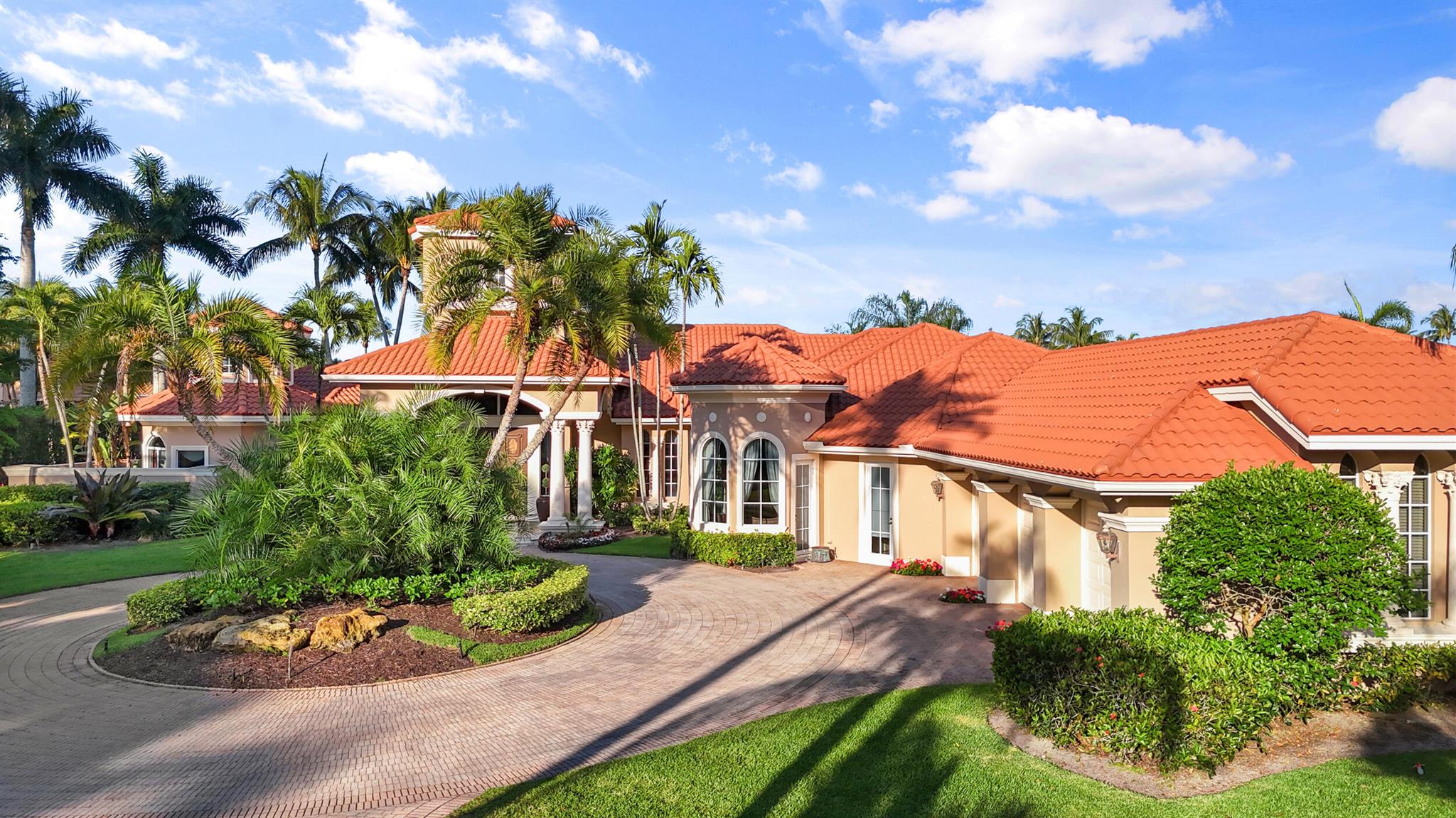 IBIS GOLF AND COUNTRY CLU - Residential