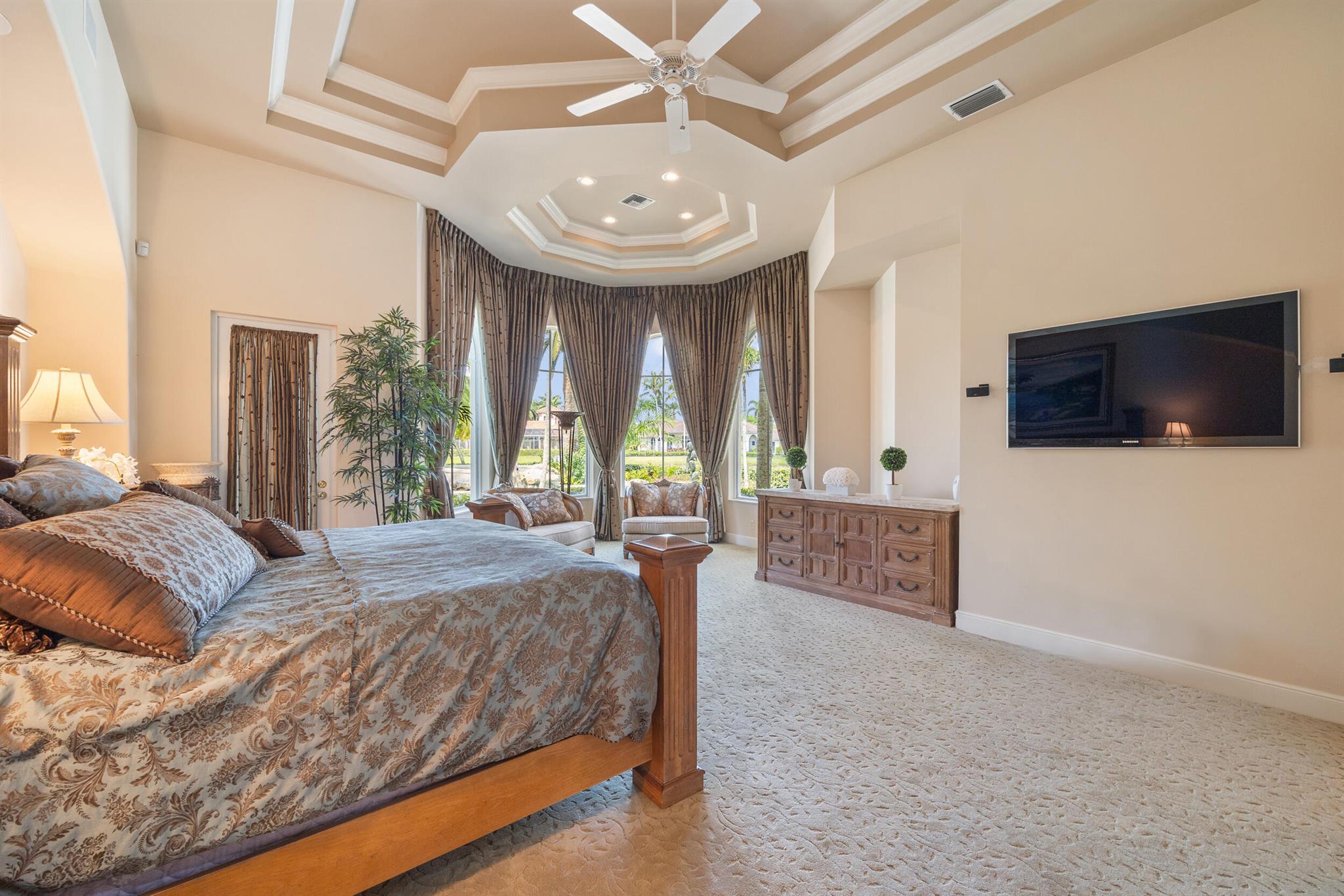 IBIS GOLF AND COUNTRY CLU - Residential