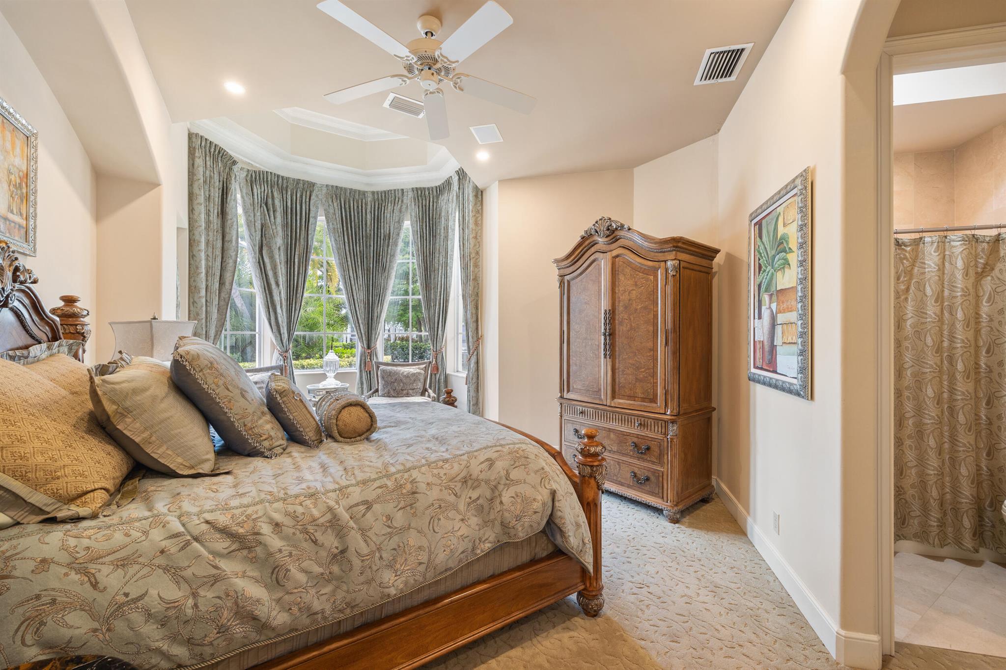 IBIS GOLF AND COUNTRY CLU - Residential