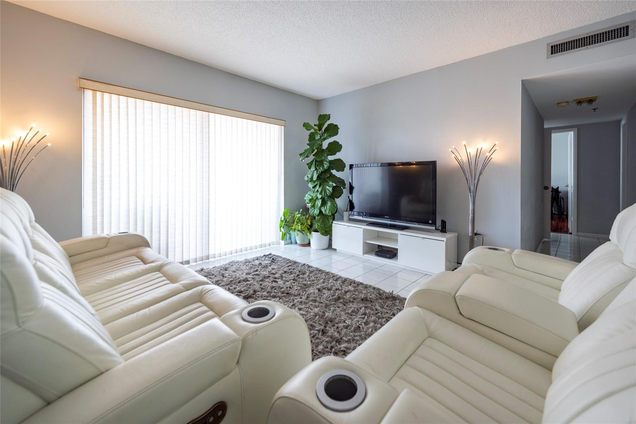 3850 Washington Street 710