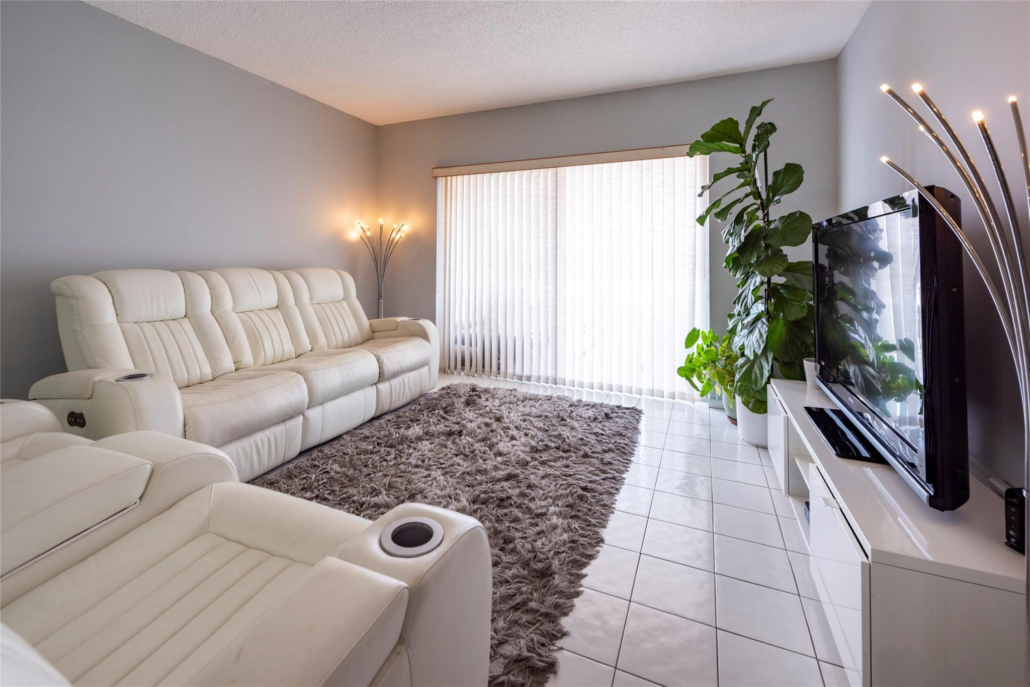 3850 Washington Street 710