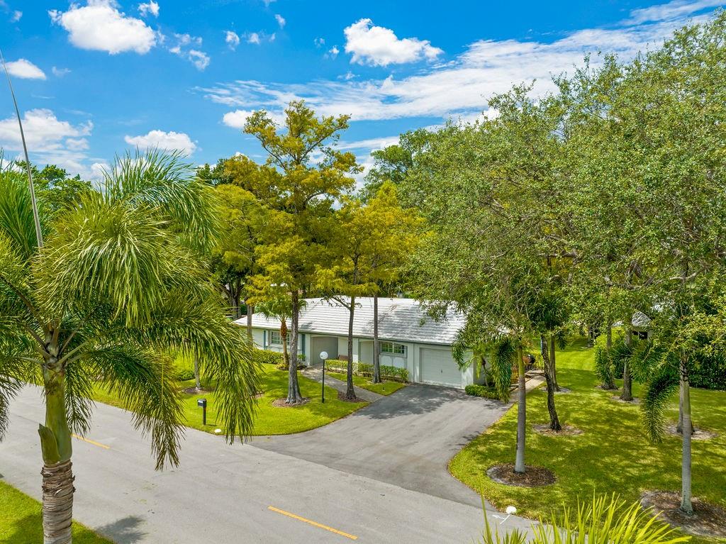 Palm Aire Country Club - Residential