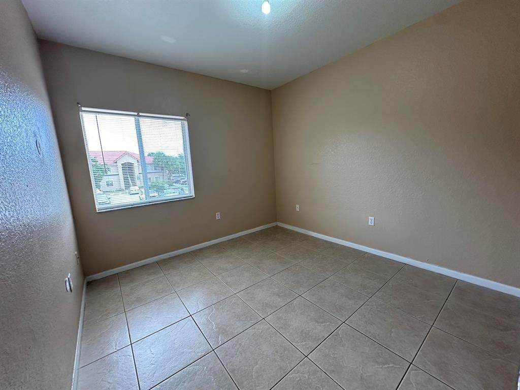 BELVEDERE ISLES CONDO NO - Residential