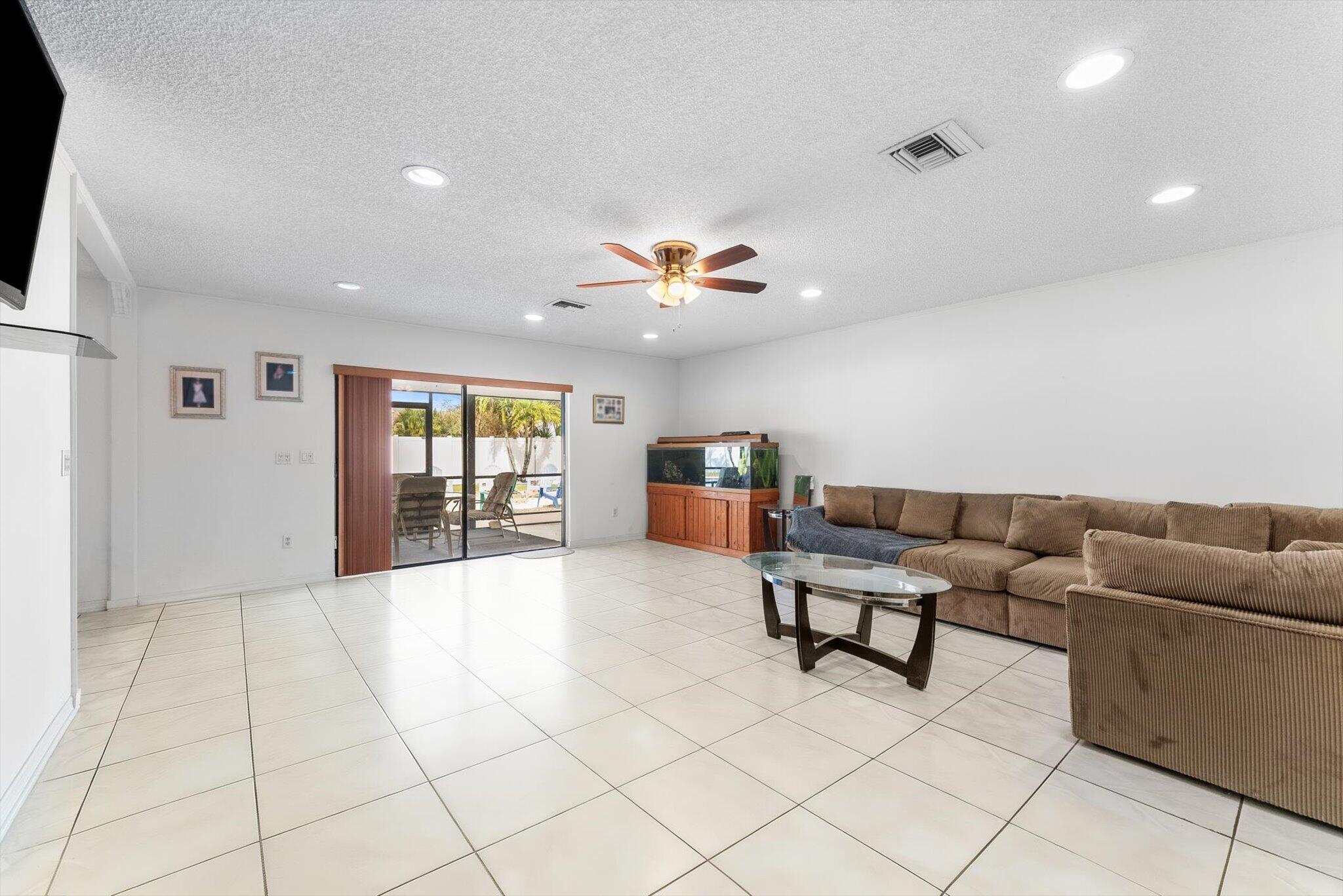 LA MANCHA 02 - Residential