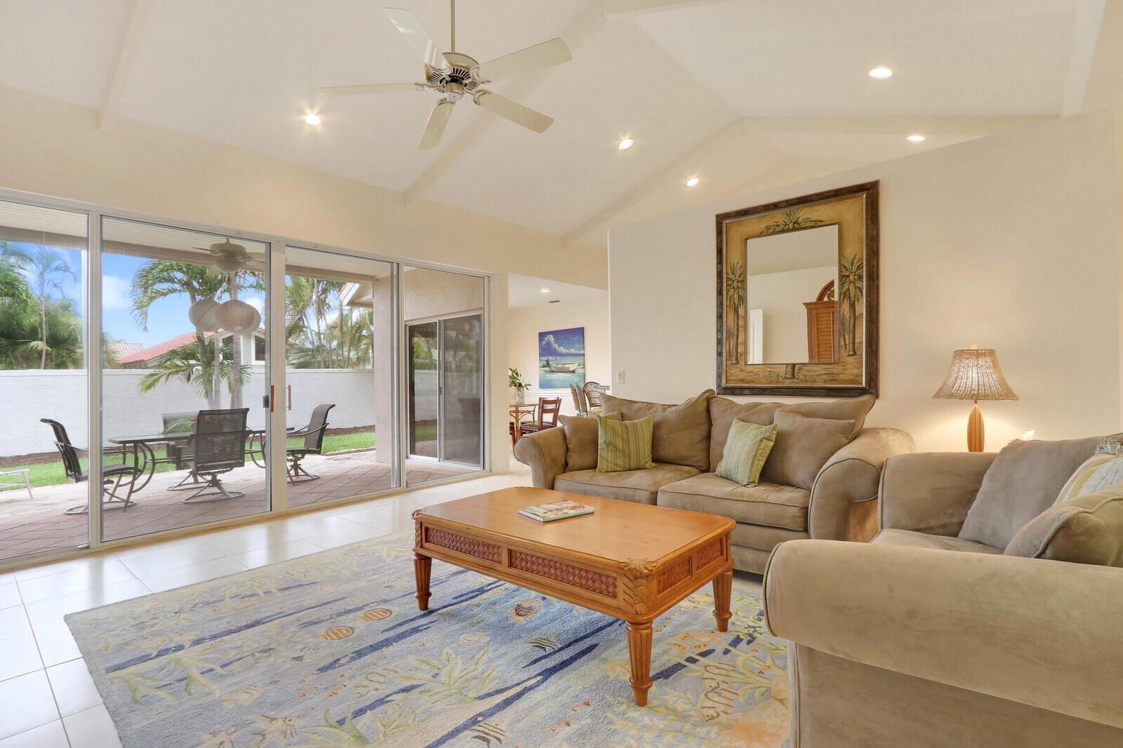 VIA DEL MAR CONDO - Residential Lease