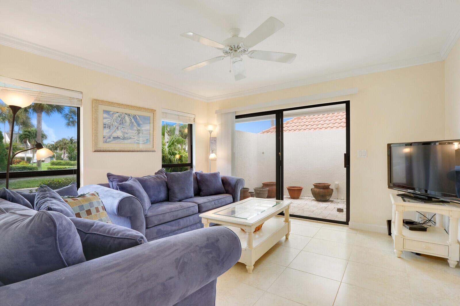 VIA DEL MAR CONDO - Residential Lease