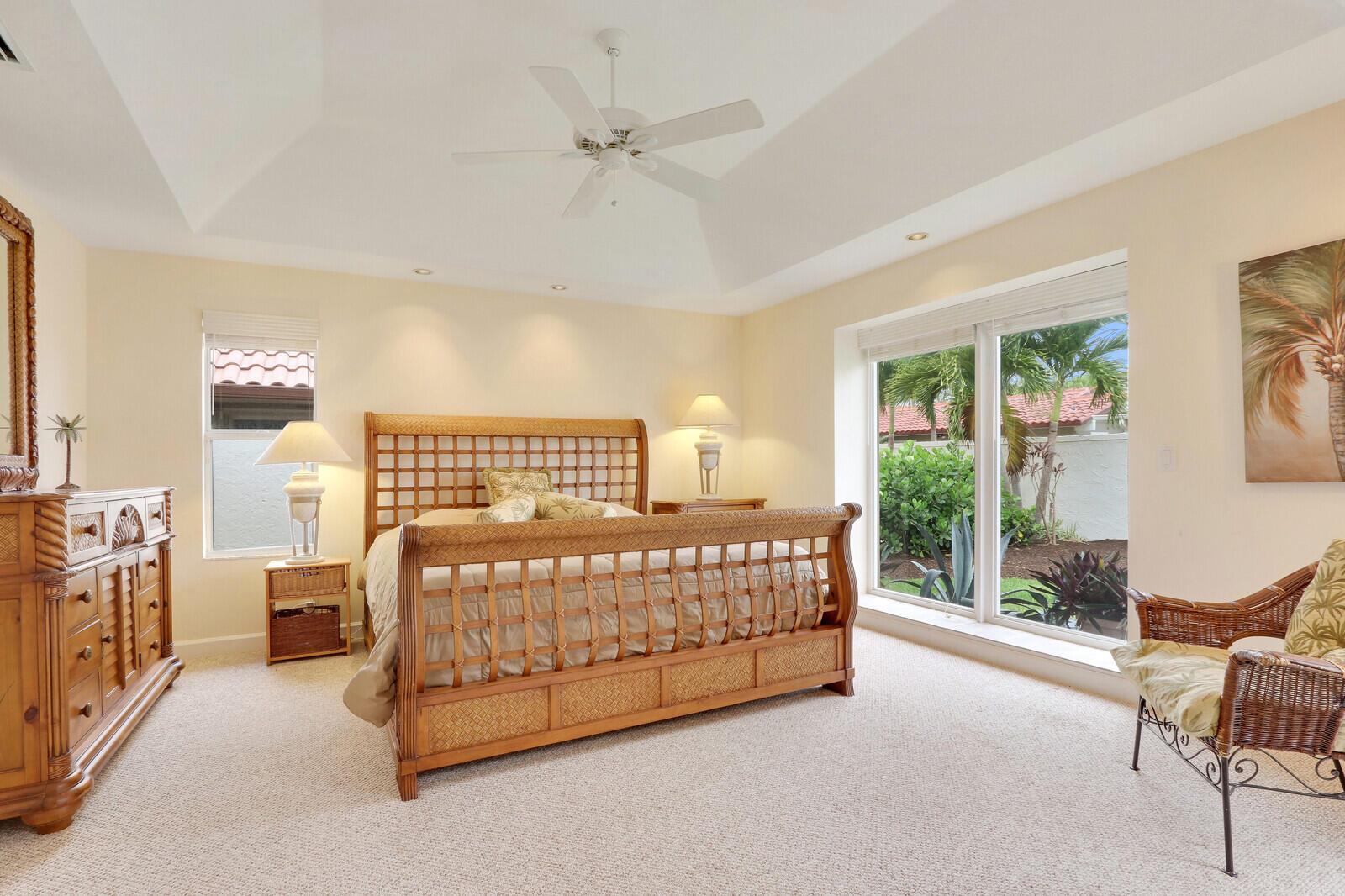 VIA DEL MAR CONDO - Residential Lease