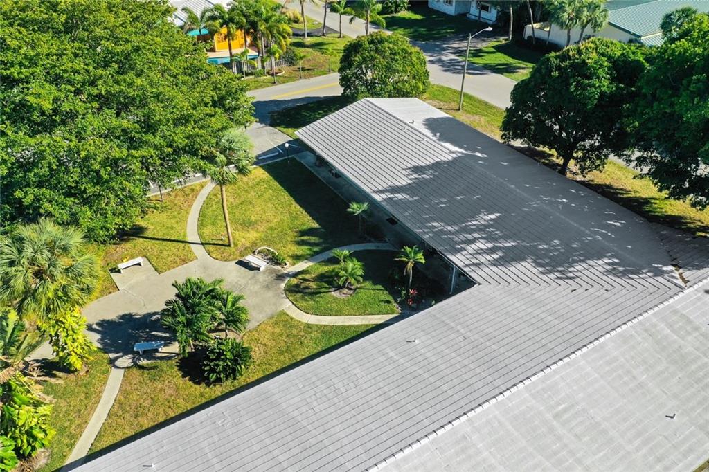 Venetian Isles Co-Op - Residential Lease