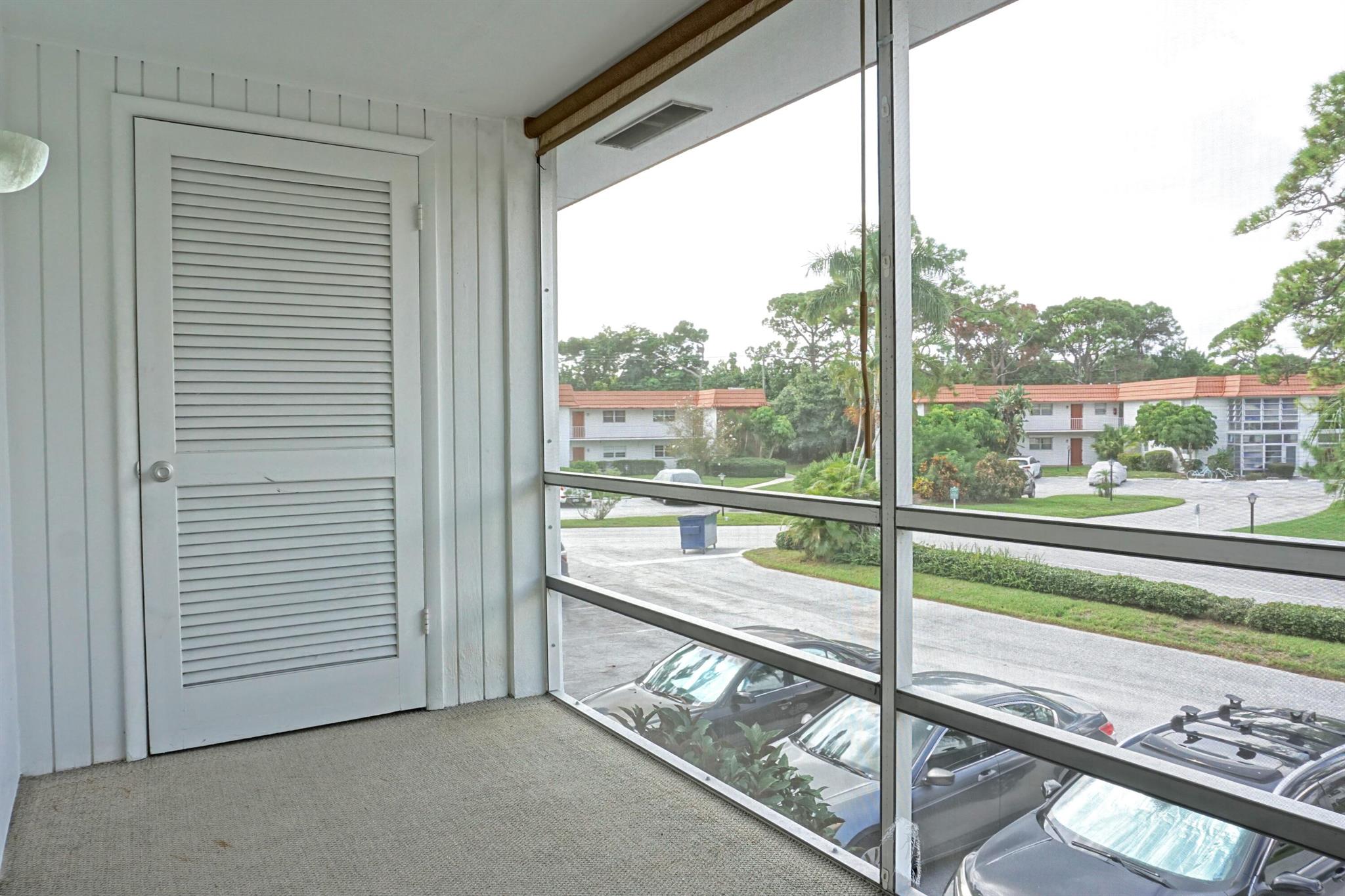 Stuart, Florida 34996, United States, 1 Bedroom Bedrooms, ,1 BathroomBathrooms,Residential,Pending,209592