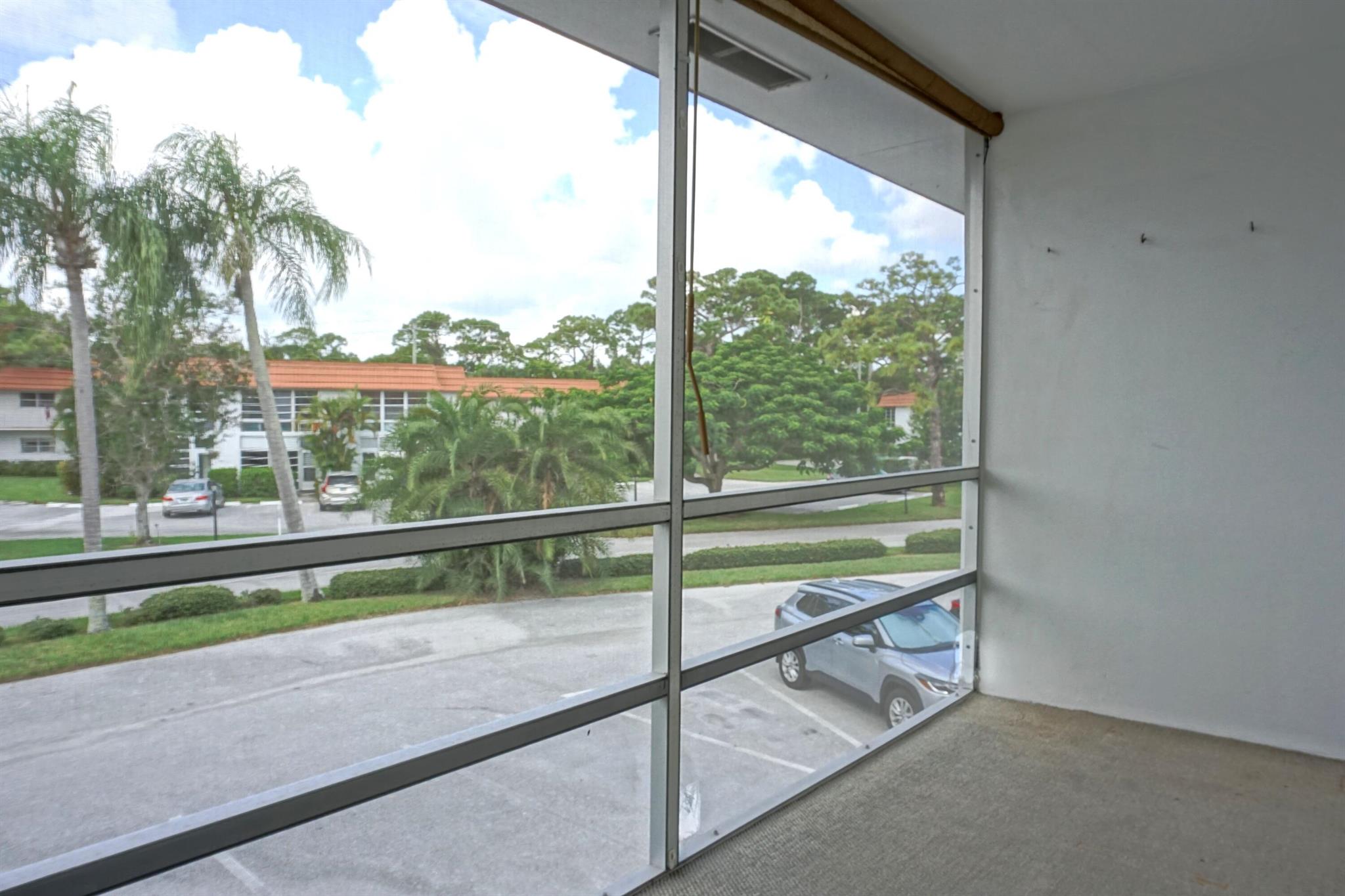 Stuart, Florida 34996, United States, 1 Bedroom Bedrooms, ,1 BathroomBathrooms,Residential,Pending,209592