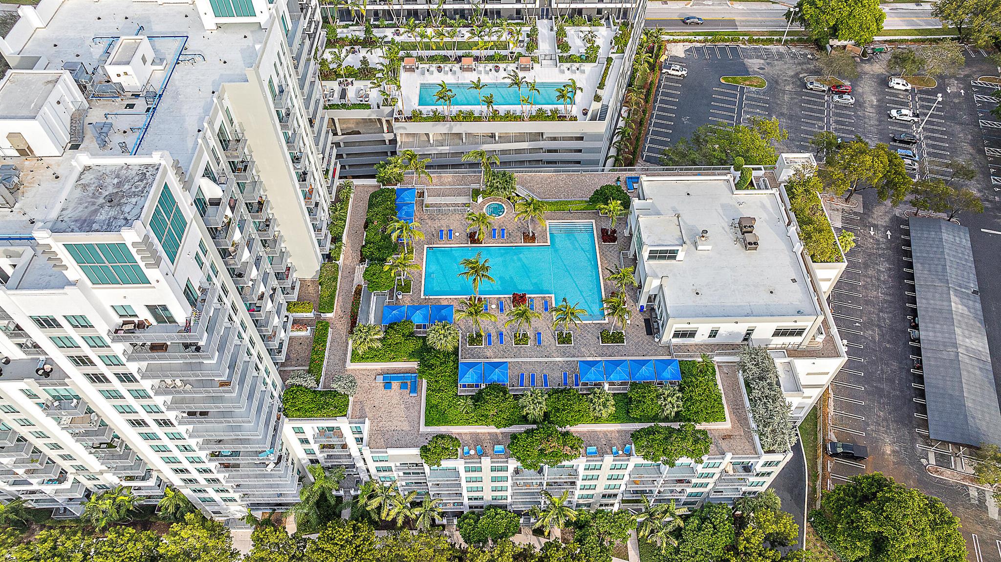 300 S Australian Avenue 520
