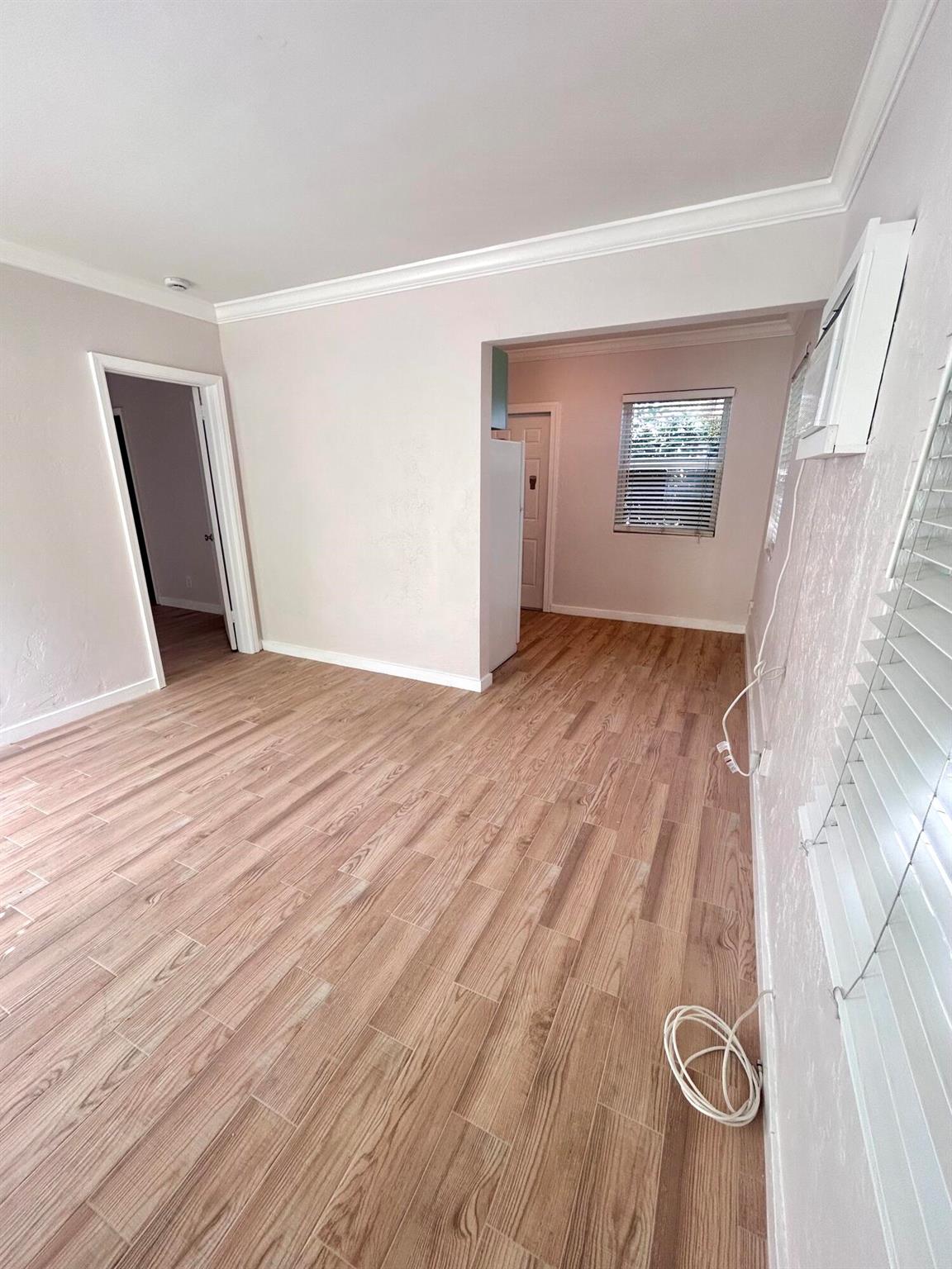 LAKE WORTH TOWN OF - Residential Lease