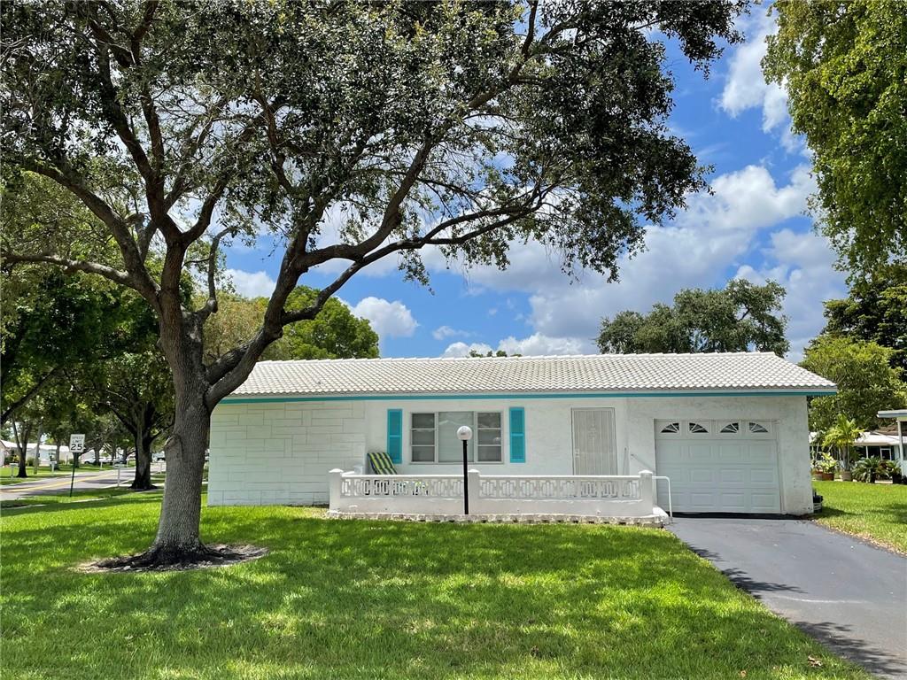 Lauderdale West 2 Sec 78- - Residential