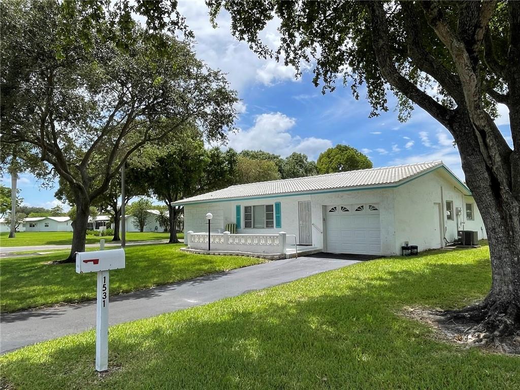 Lauderdale West 2 Sec 78- - Residential