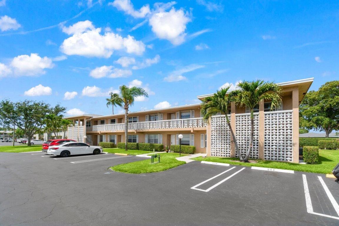 1131 Calamondin Ter 203 Terrace 203