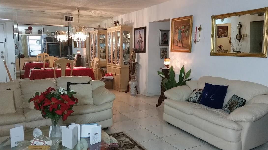 Oakbrook Village - Residential