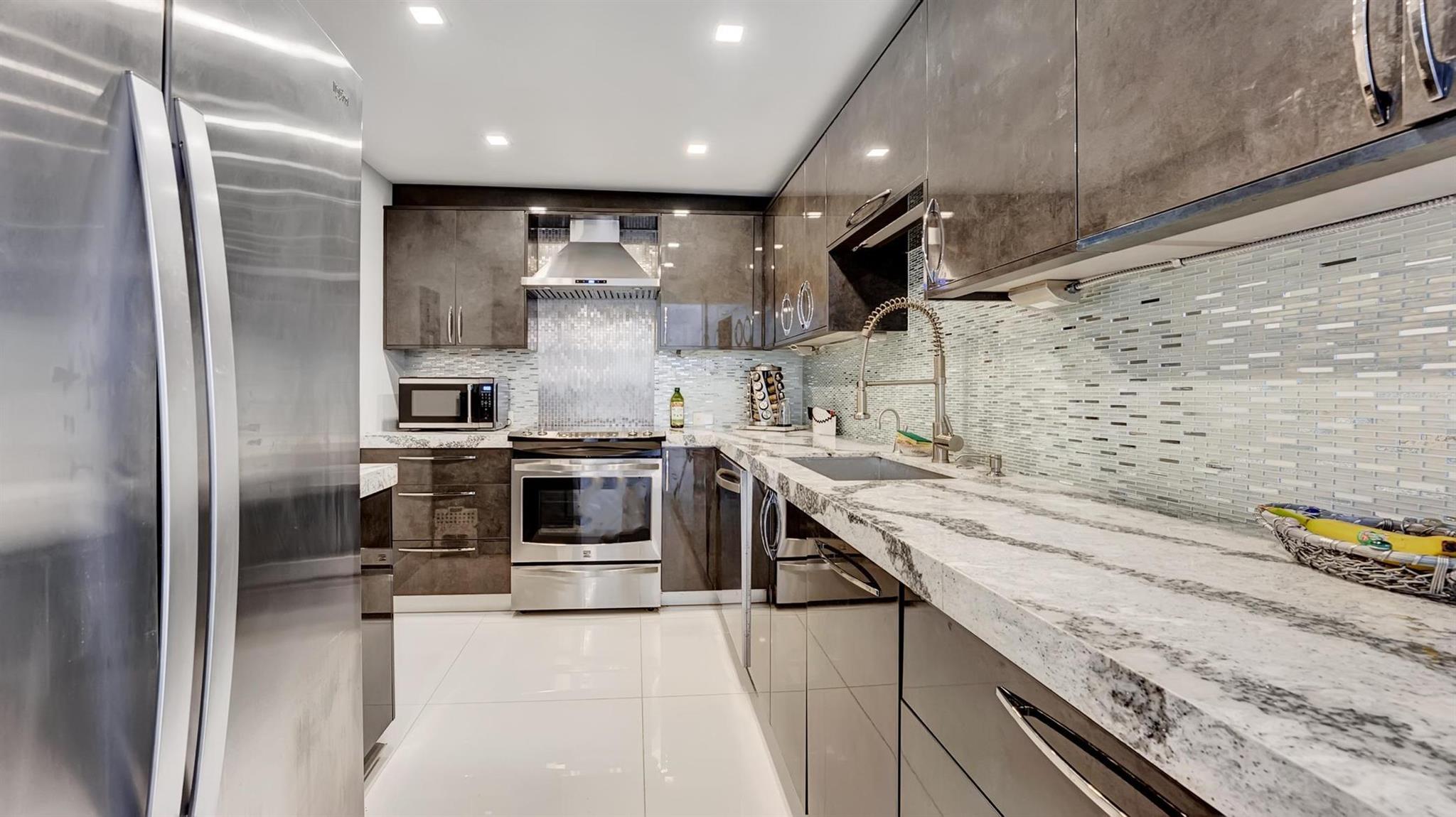 3546 S Ocean Boulevard 418