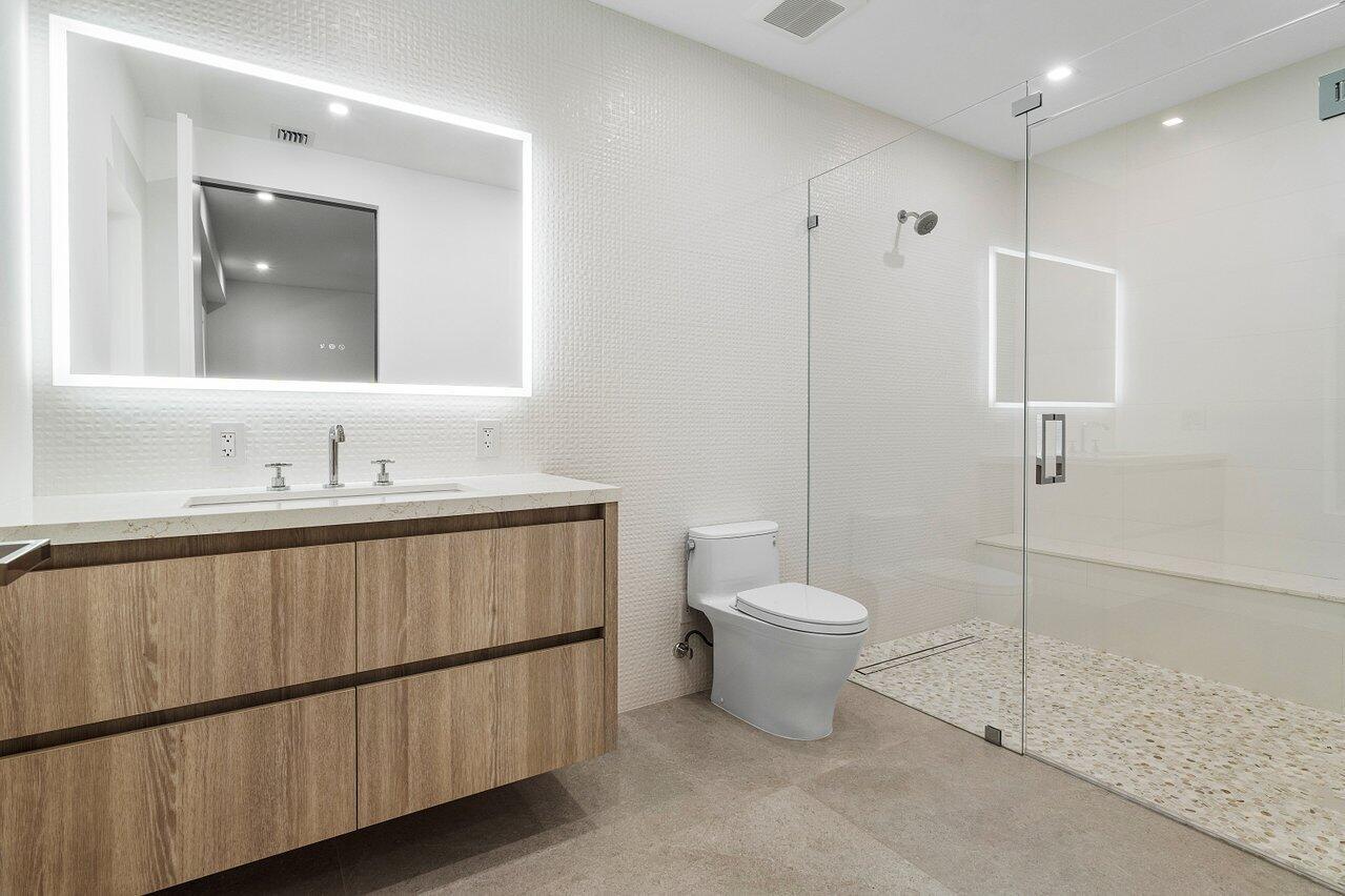 FOXE CHASE - Residential