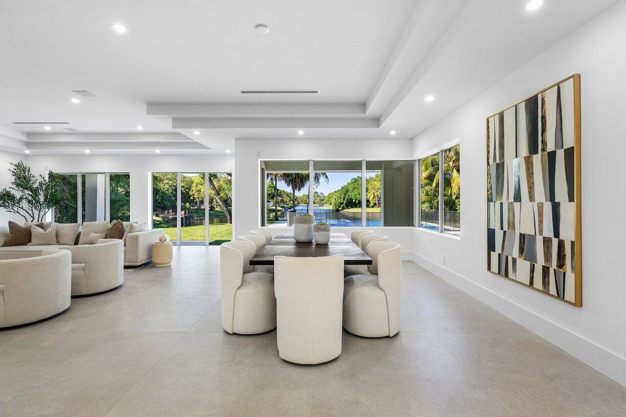 FOXE CHASE - Residential