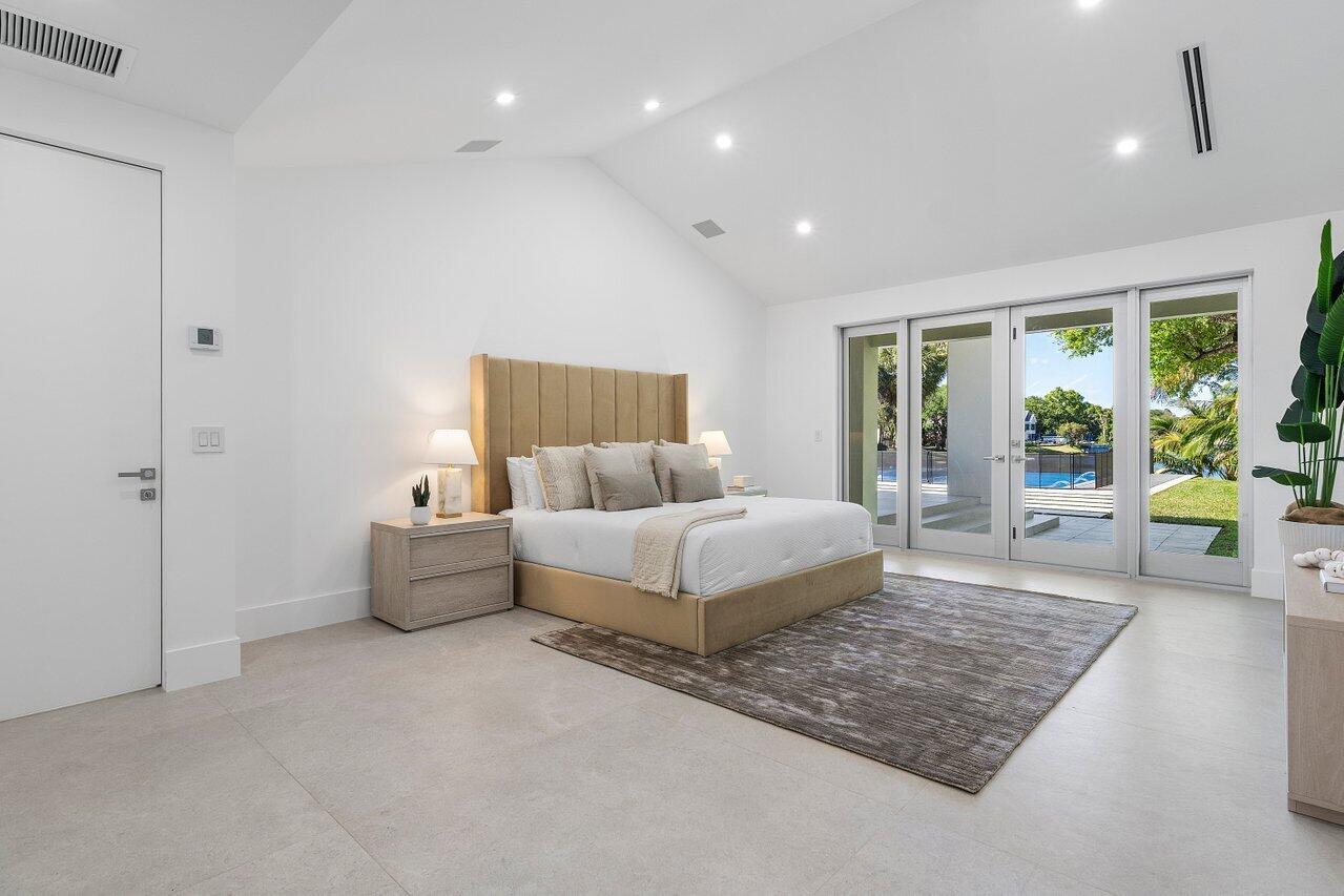 FOXE CHASE - Residential