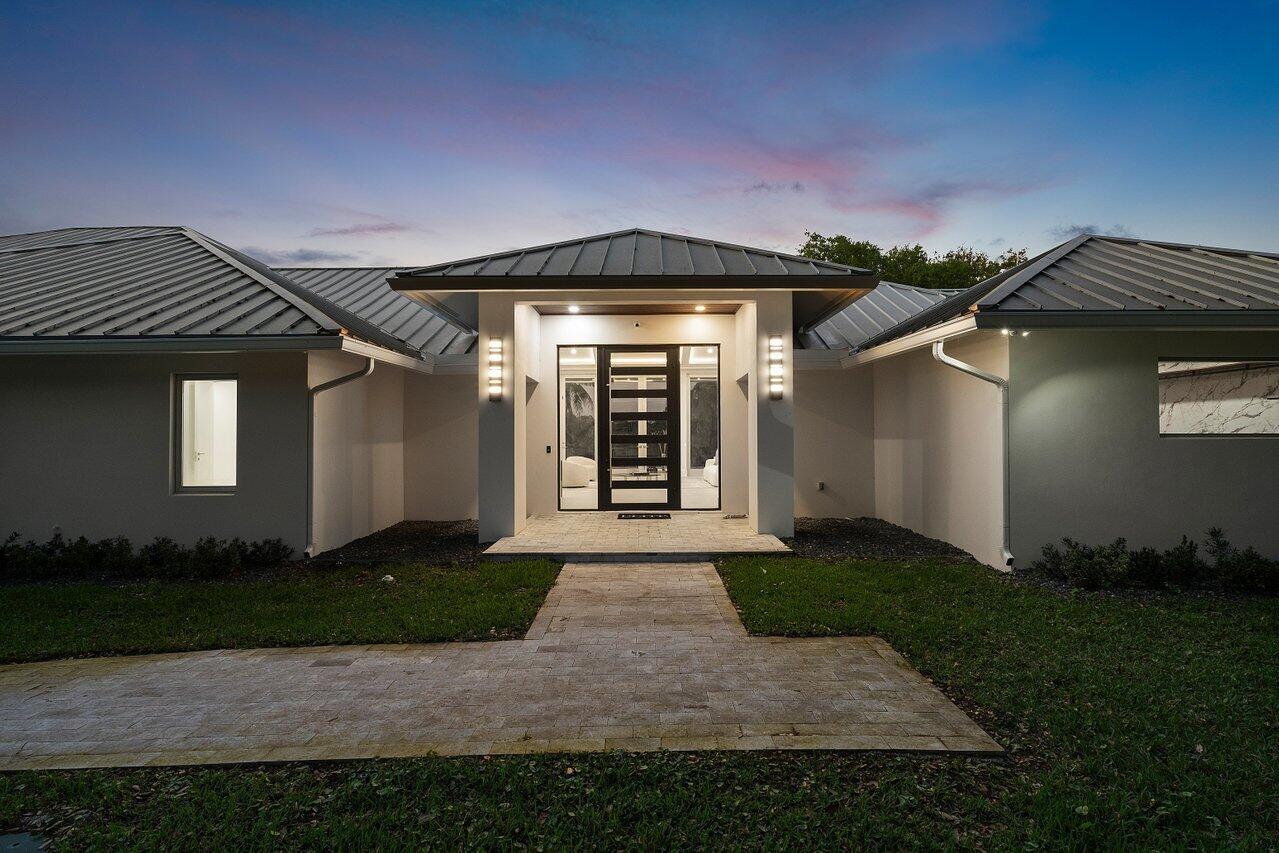 FOXE CHASE - Residential