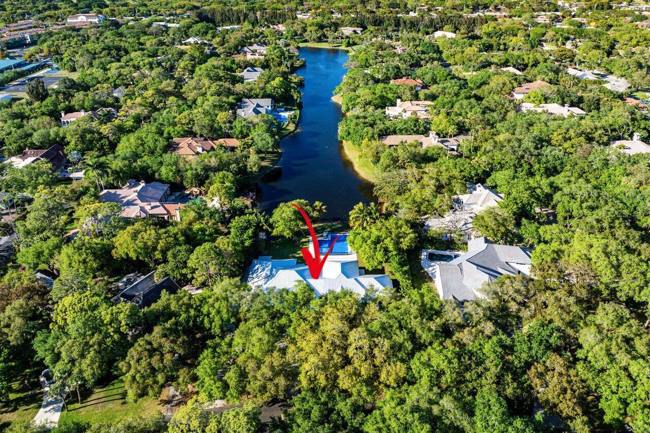 FOXE CHASE - Residential