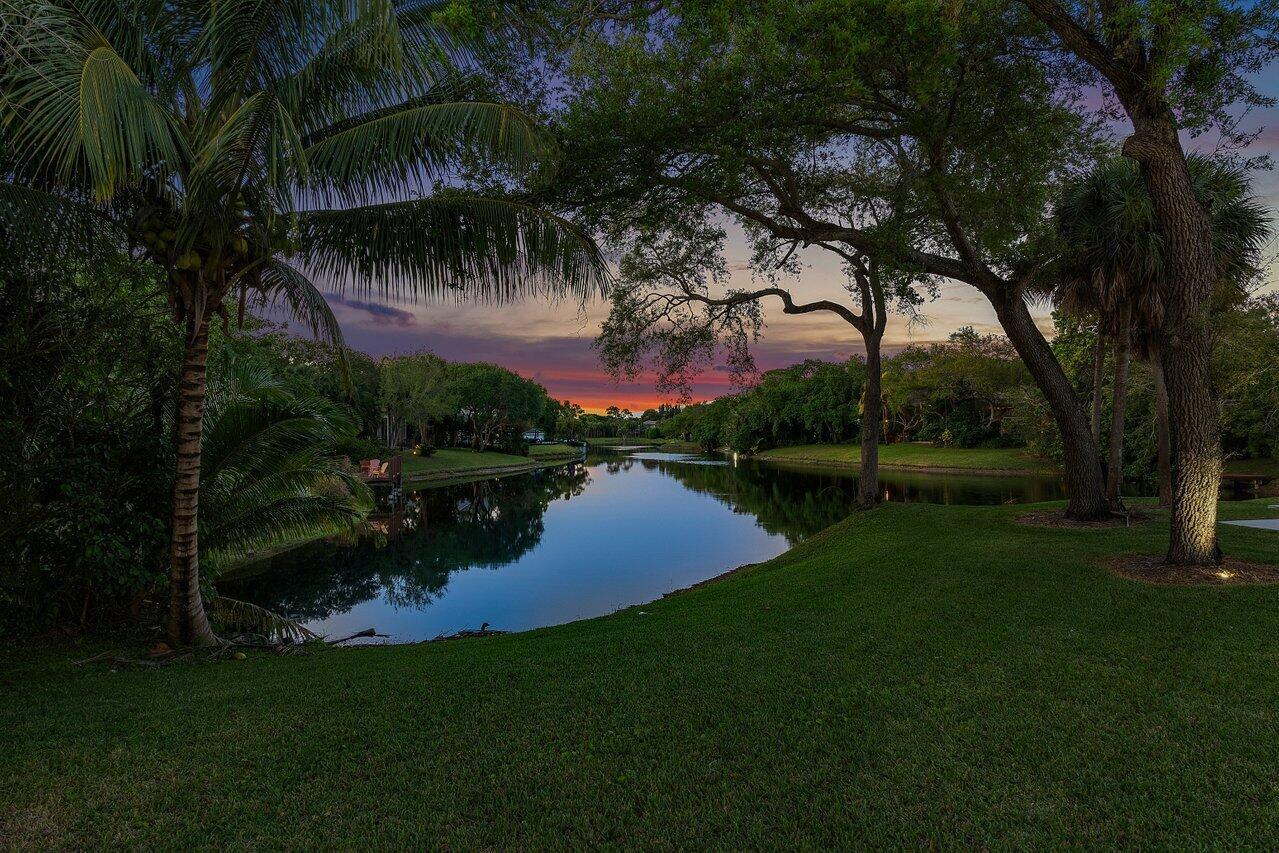 FOXE CHASE - Residential