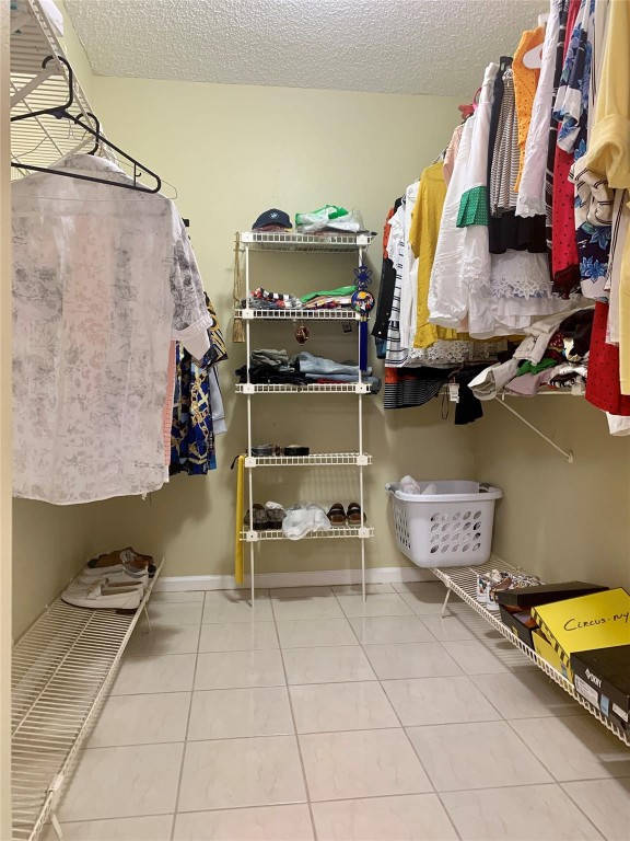 Palm Lakes - Residential