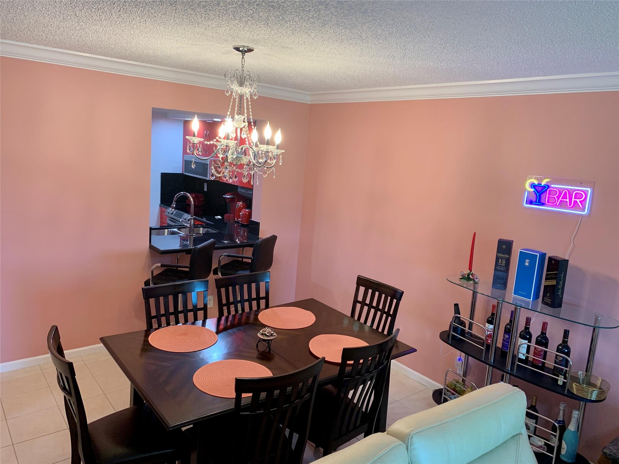 Palm Lakes - Residential