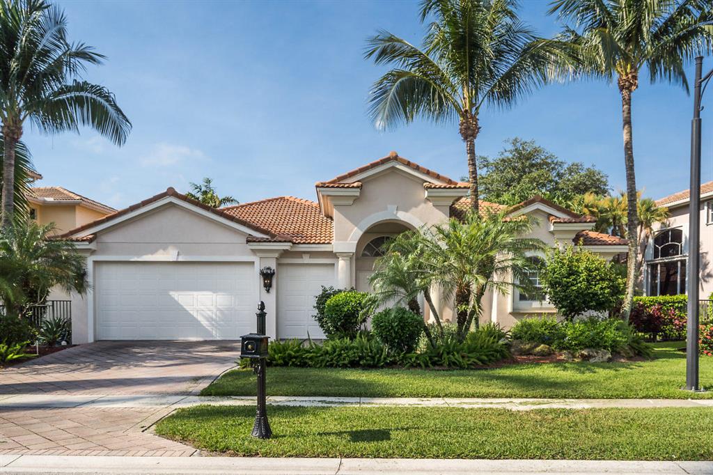 Mizner Country Club - Residential
