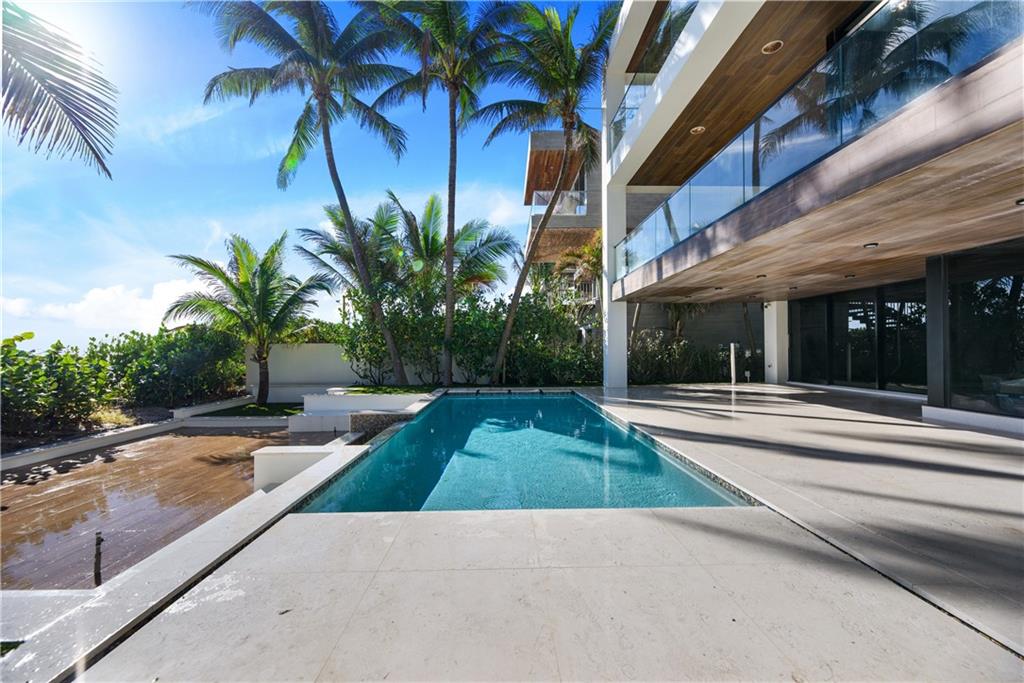 LAUDERDALE BEACH - Residential