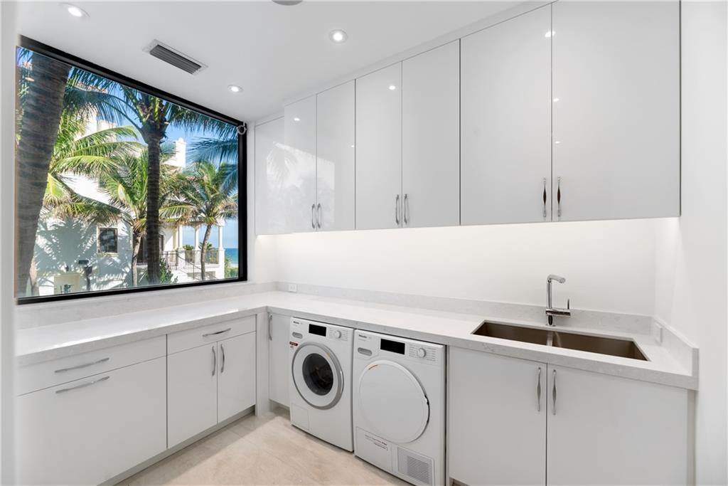 LAUDERDALE BEACH - Residential