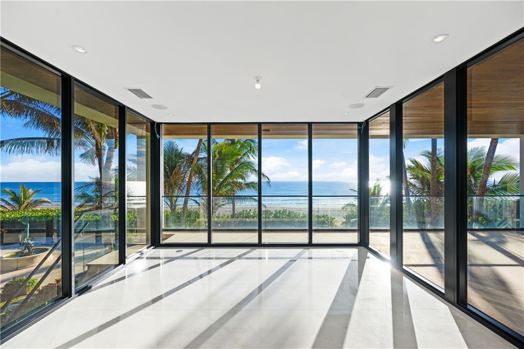 LAUDERDALE BEACH - Residential