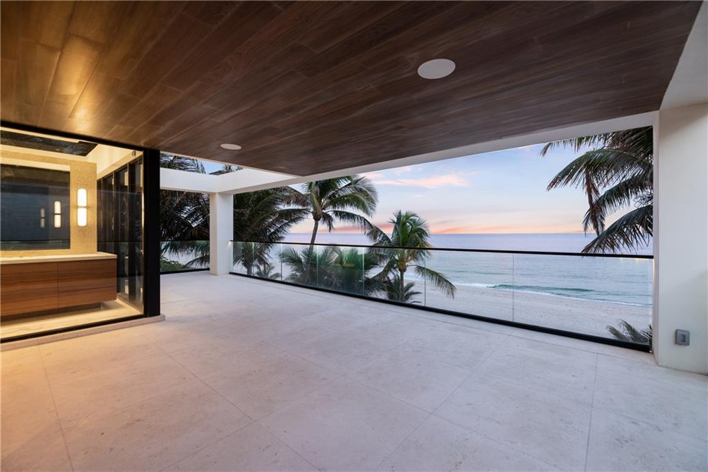 LAUDERDALE BEACH - Residential