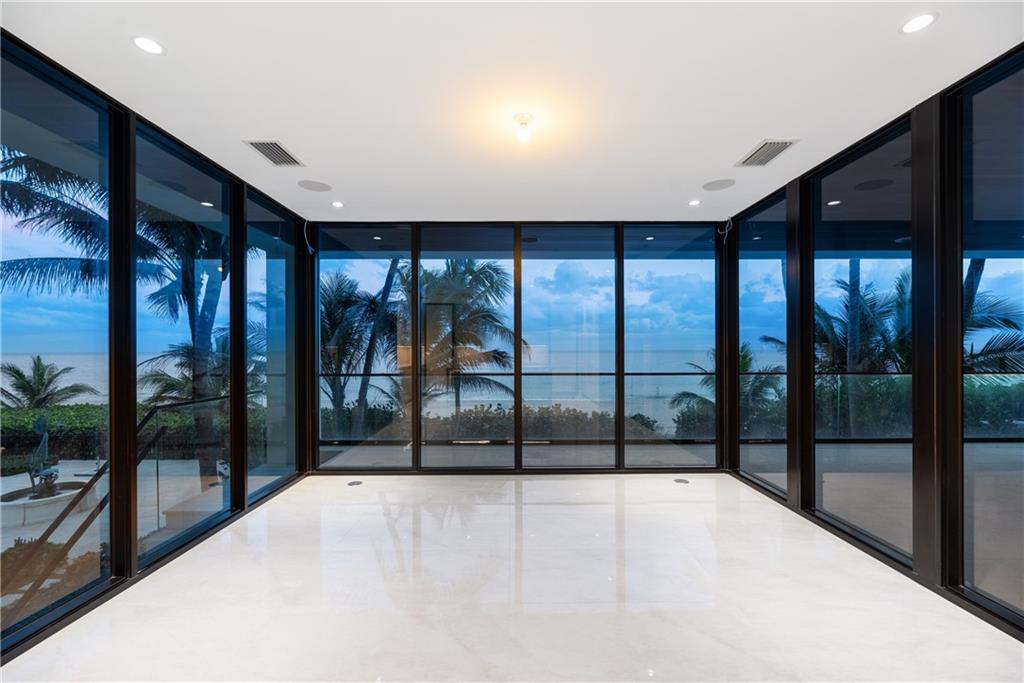 LAUDERDALE BEACH - Residential