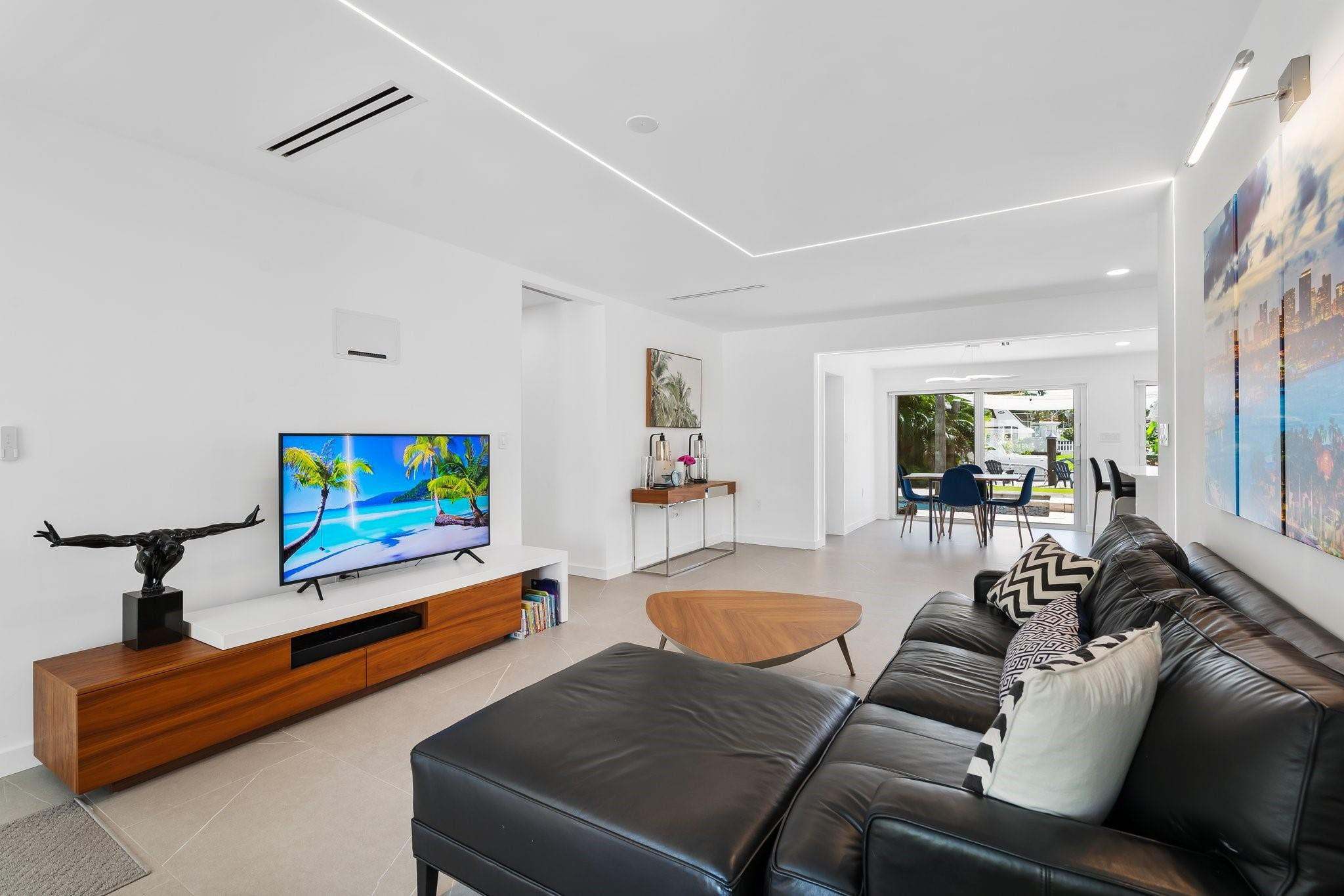 SOUTH NEW RIVER ISLES - Residential Lease