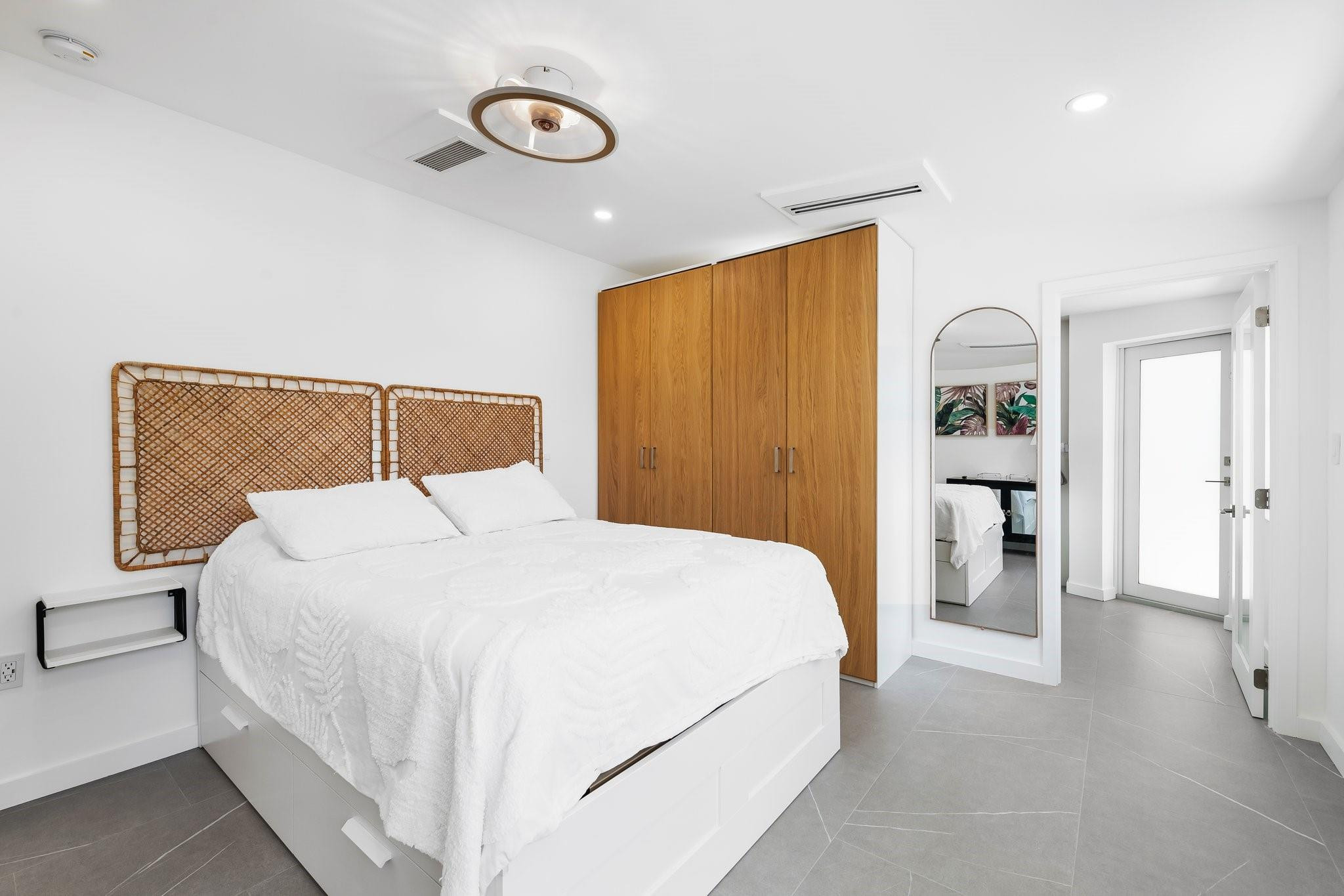 SOUTH NEW RIVER ISLES - Residential Lease