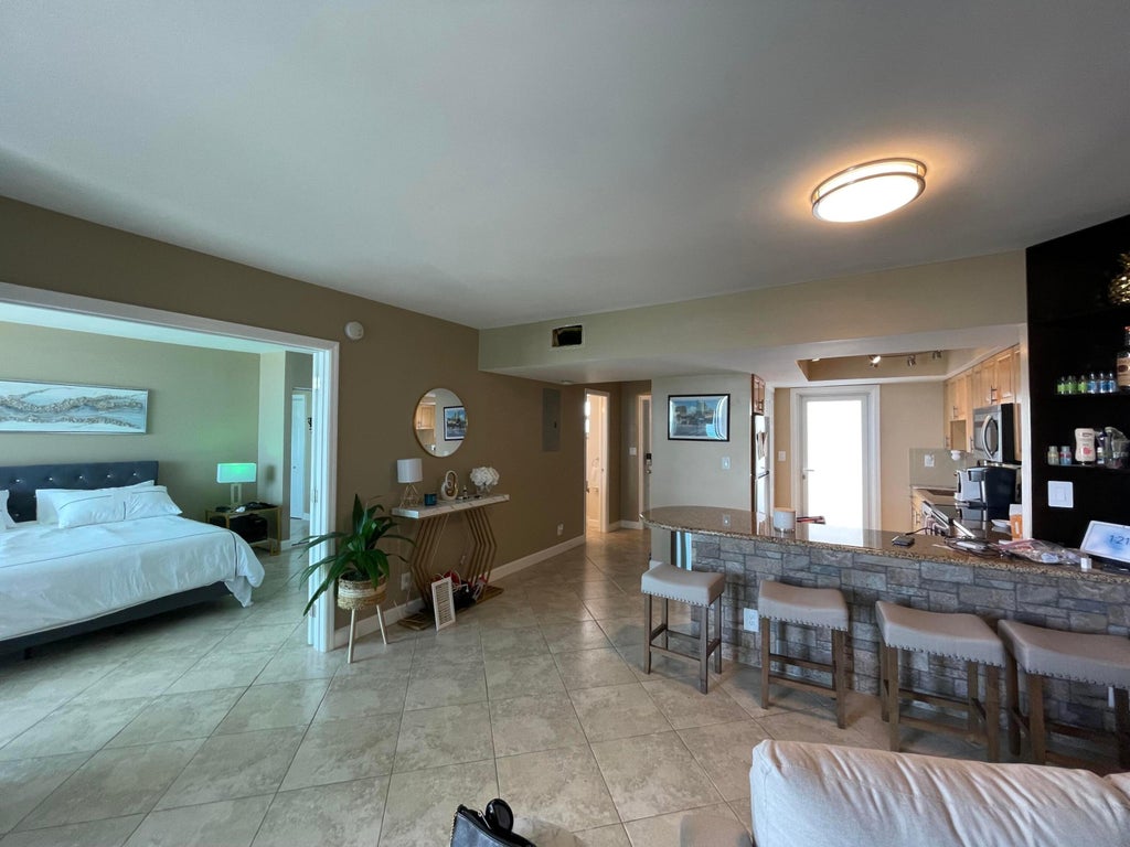 Photo of 333 NE 21ST Avenue #1118, Deerfield Beach, FL 33441 (MLS # B26063598)
