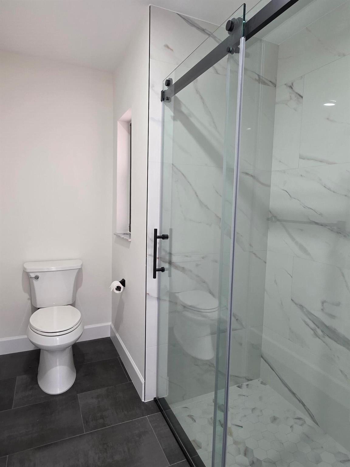 Island Lakes - Residential Lease