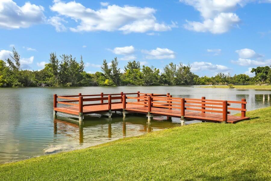 Island Lakes - Residential Lease