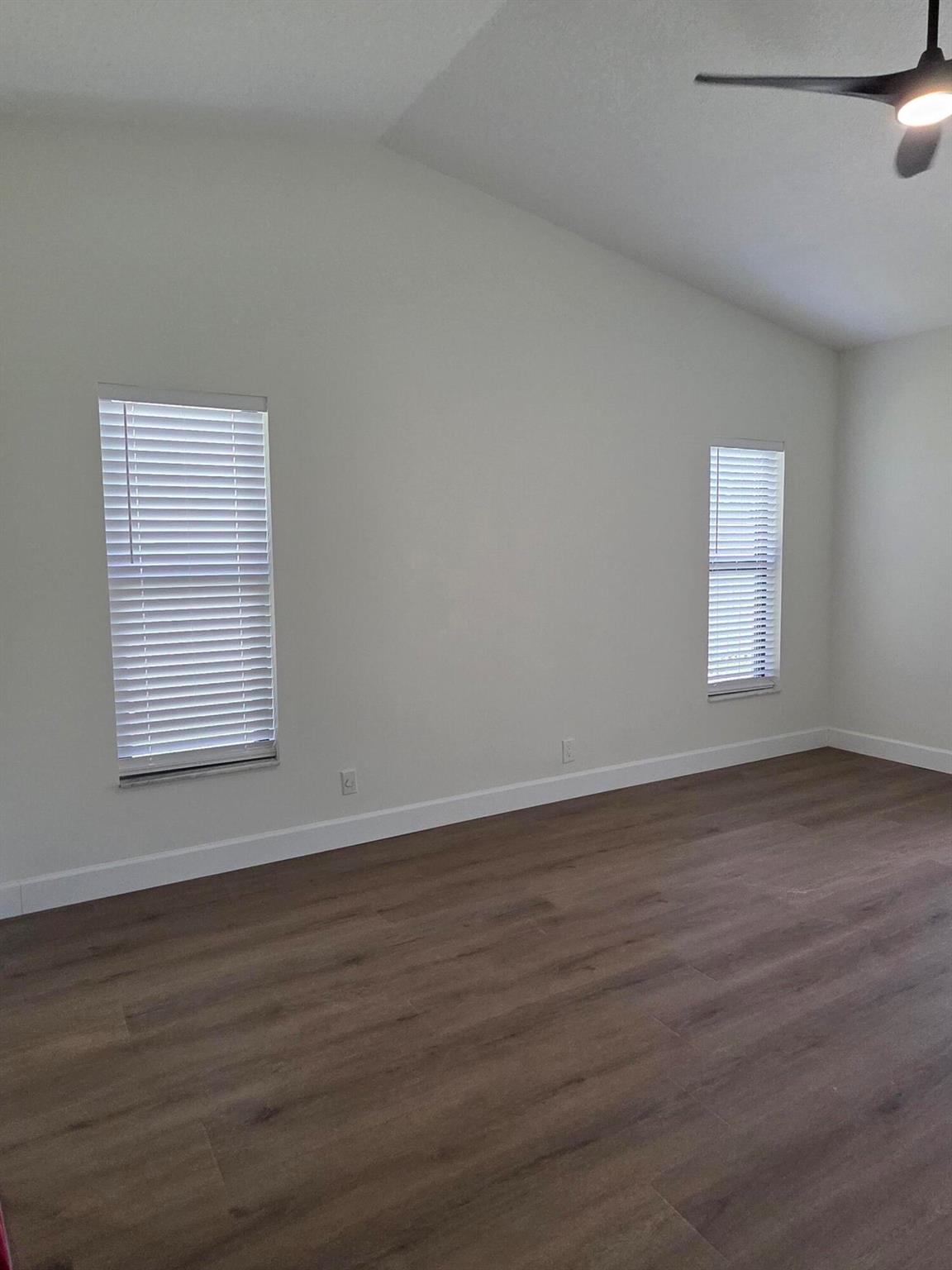 Island Lakes - Residential Lease