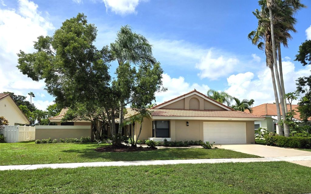 Photo of 11354 Island Lakes Lane, Boca Raton, FL 33498 (MLS # R11106624)