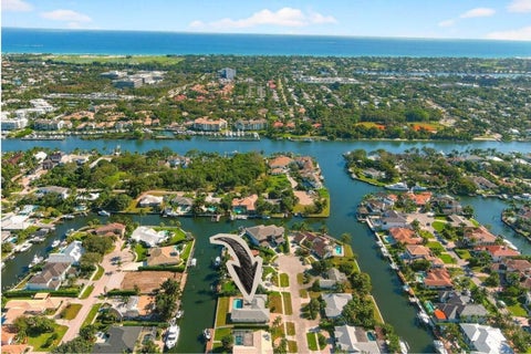 Featured picture for the property R11155126