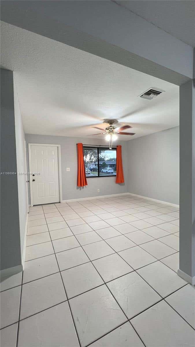 Photo of 5048 SW 92nd Terrace #5048, Cooper City, FL 33328 (MLS # A11986954)