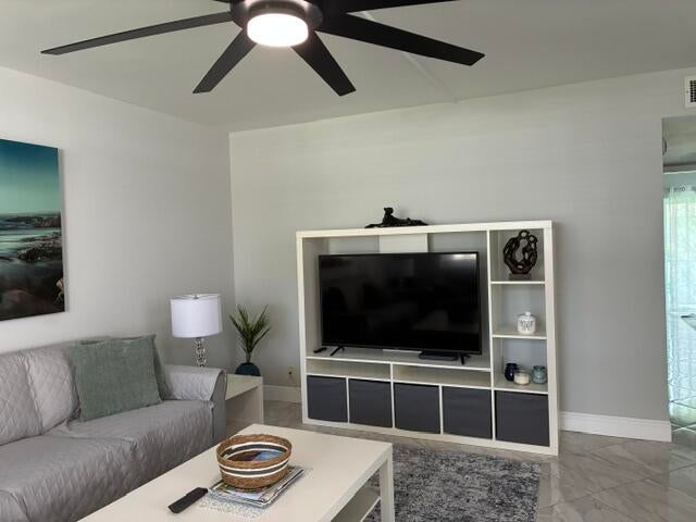 Photo of 626 NORMANDY Lane N #626N, Delray Beach, FL 33484 (MLS # B26061473)