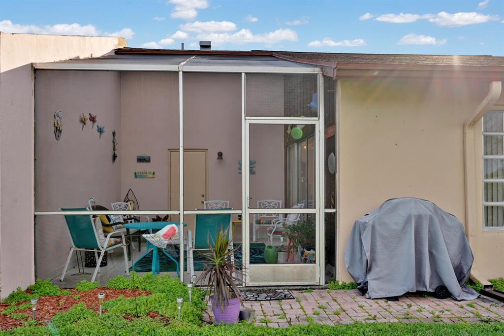 LAS VERDES - Residential