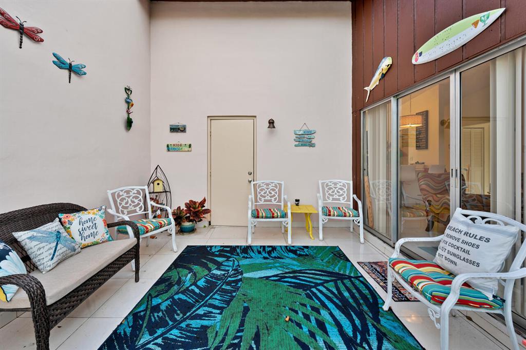 LAS VERDES - Residential